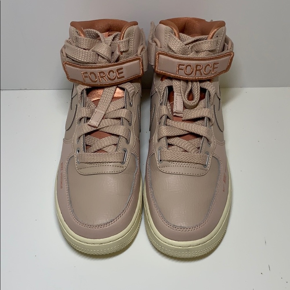 Women’s Particle Beige Nike Air Force One sneakers